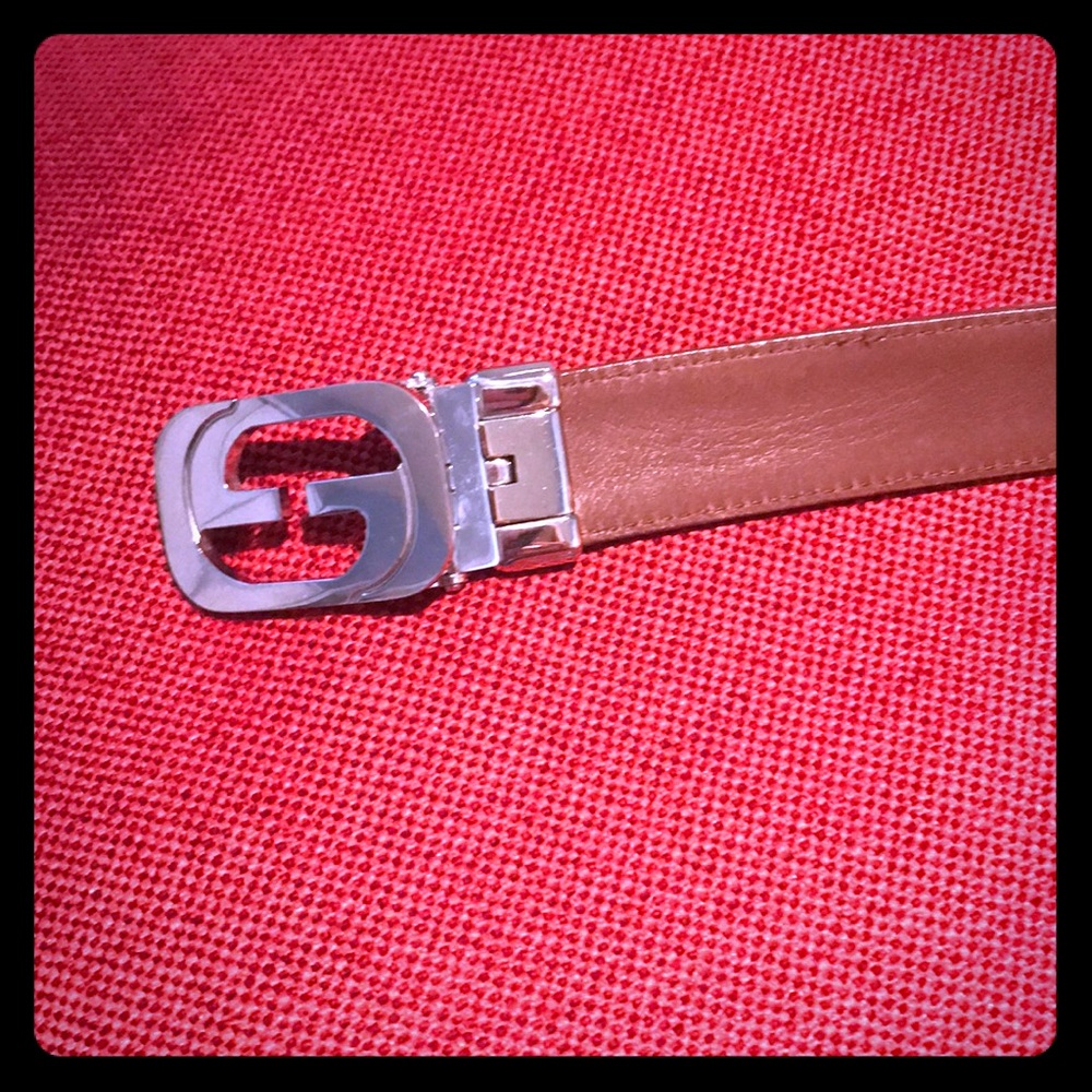 Gucci size  90 brown thin reversible belt